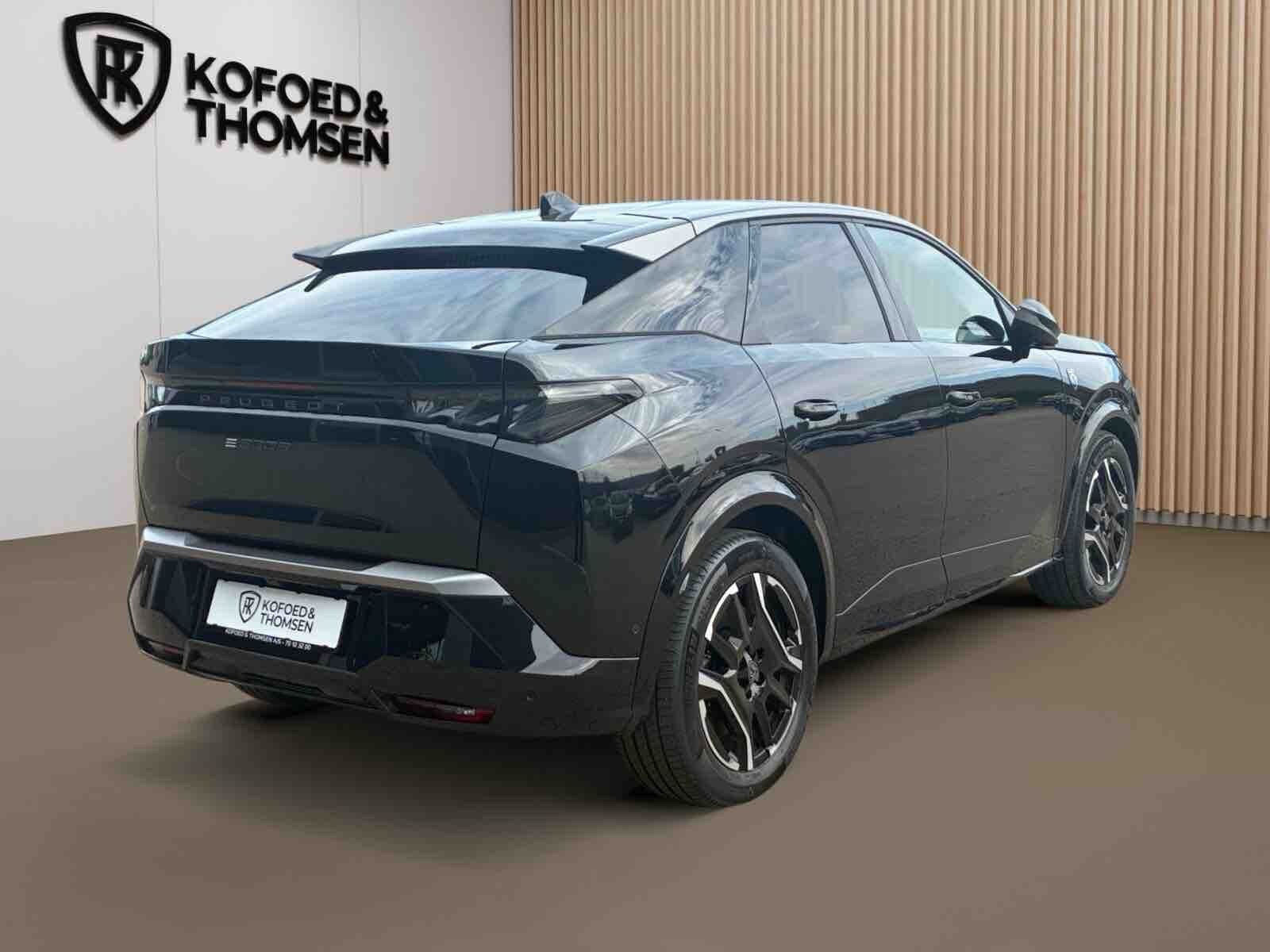 Sort Peugeot e-3008 fra 2025