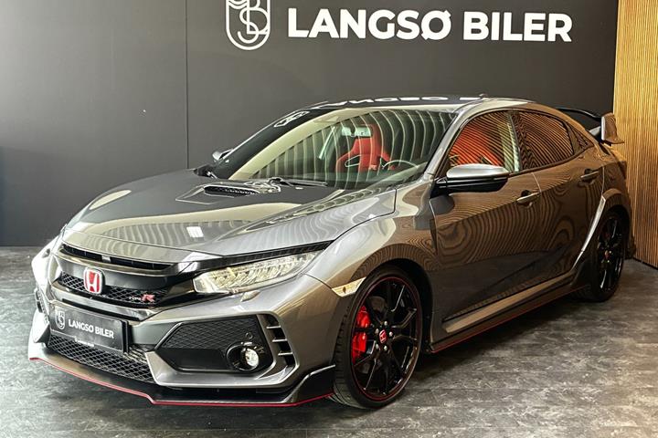 Grå Honda Civic fra 2017 set udefra