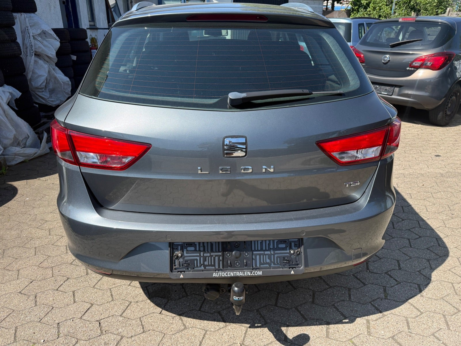 Grå Seat Leon fra 2015