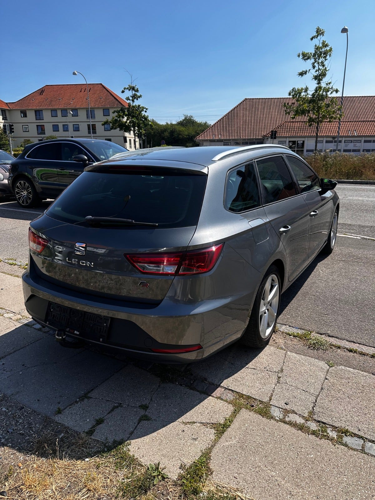 Grå Seat Leon fra 2015