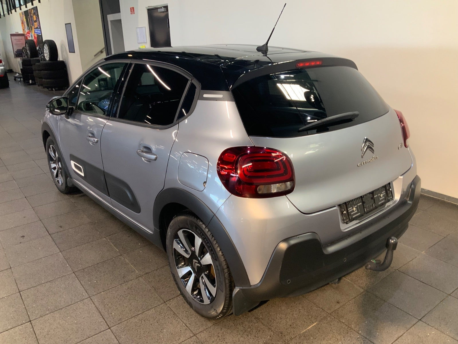 Grå Citroën C3 fra 2021