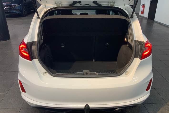 Hvid Ford Fiesta fra 2018