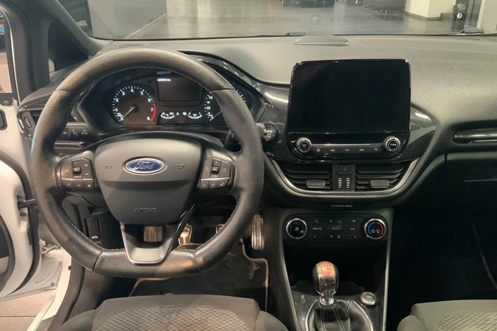 Hvid Ford Fiesta fra 2018