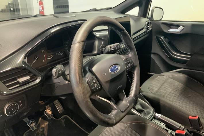 Hvid Ford Fiesta fra 2018