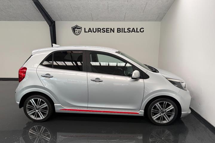 Grå Kia Picanto fra 2019