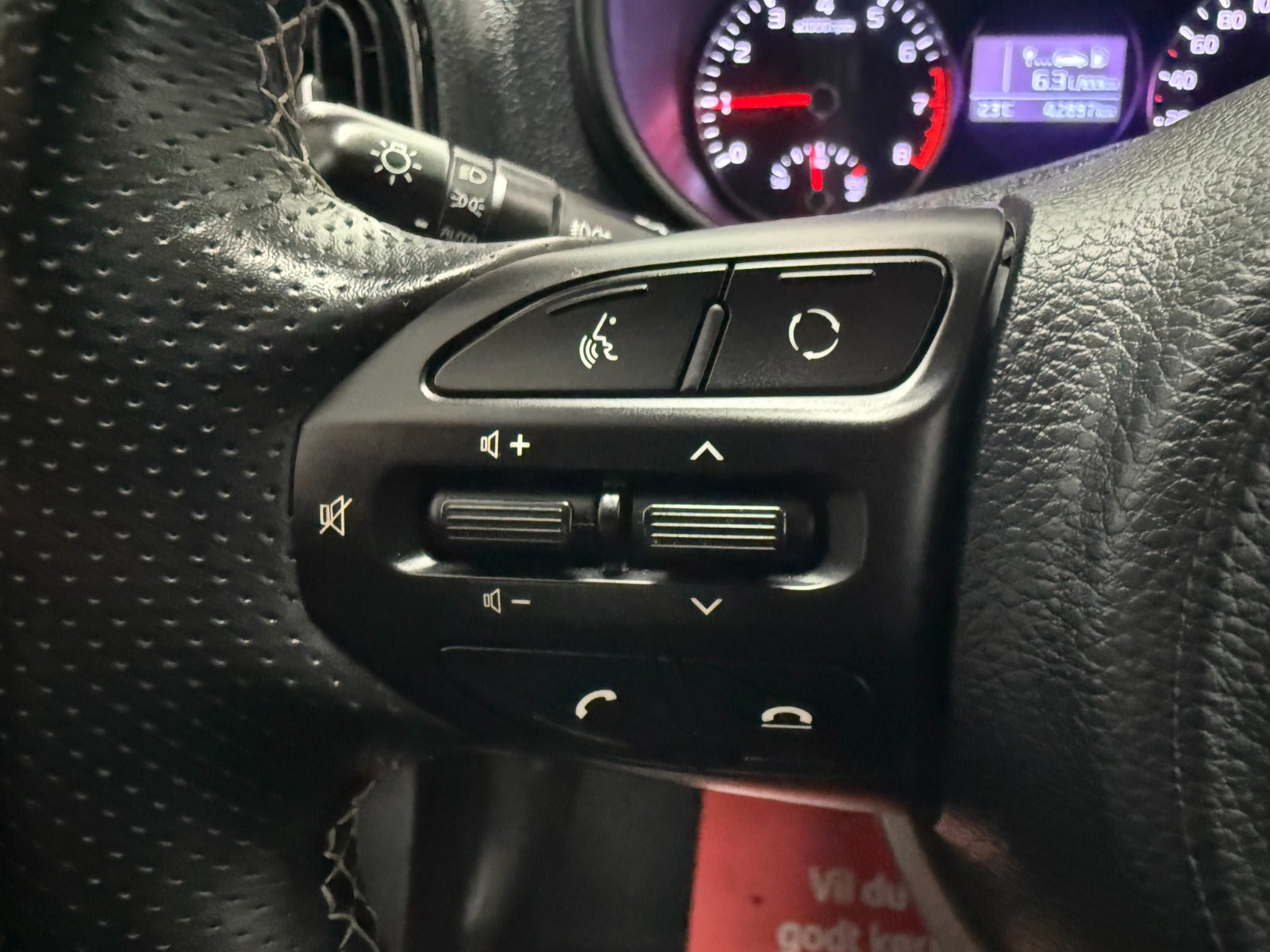 Grå Kia Picanto fra 2019