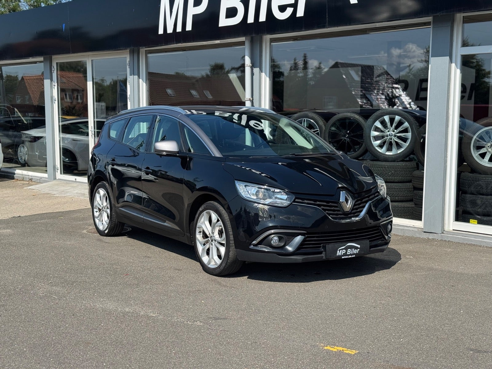 Sort Renault Grand Scenic IV fra 2017