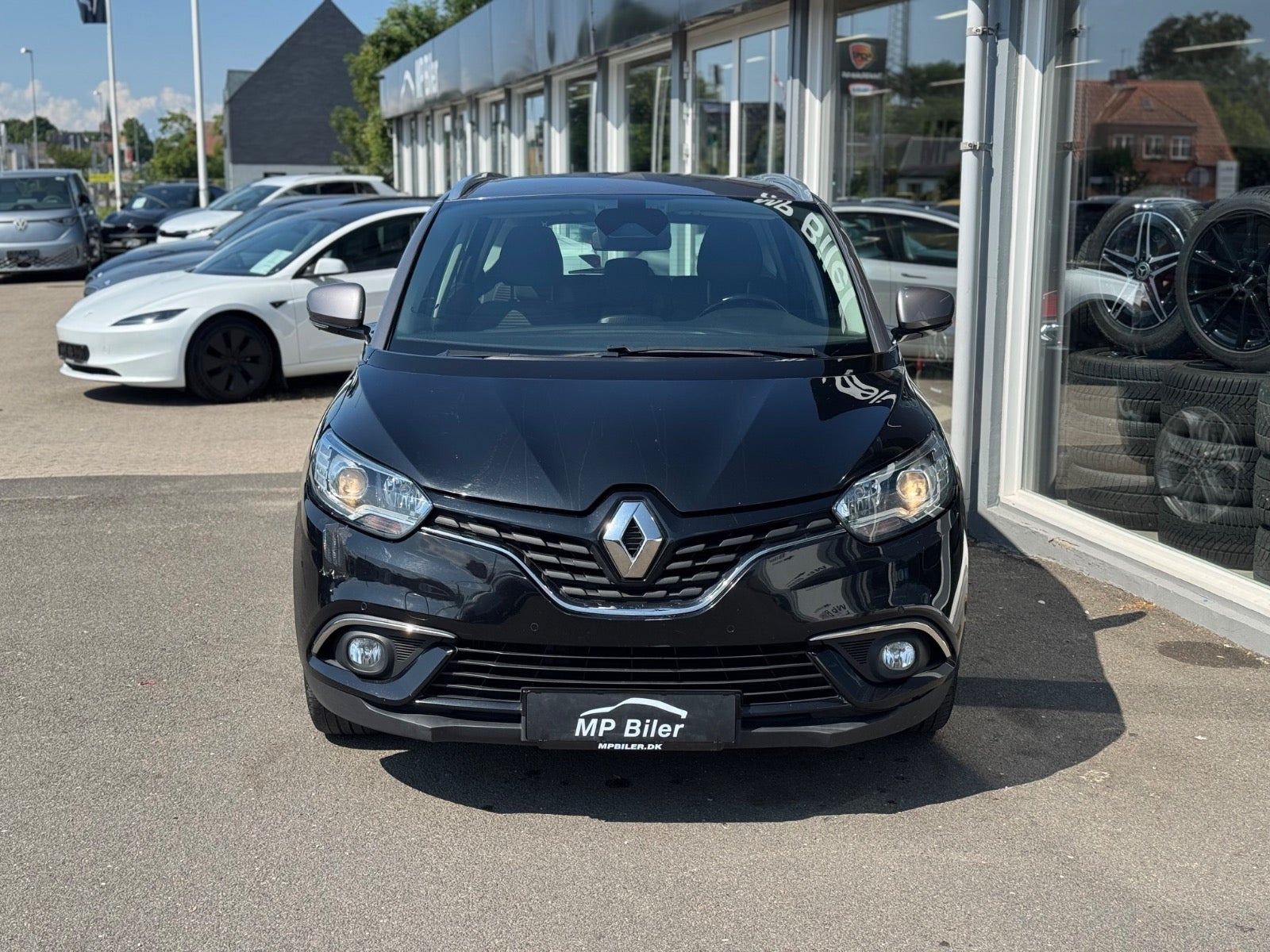 Sort Renault Grand Scenic IV fra 2017