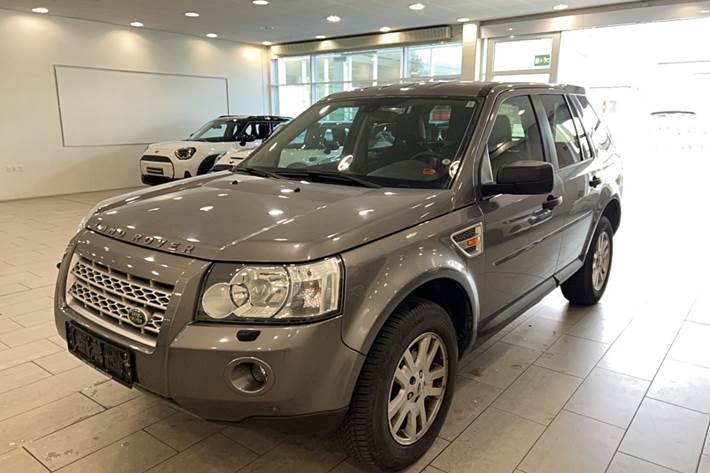 Gul Land Rover Freelander 2 fra 2007