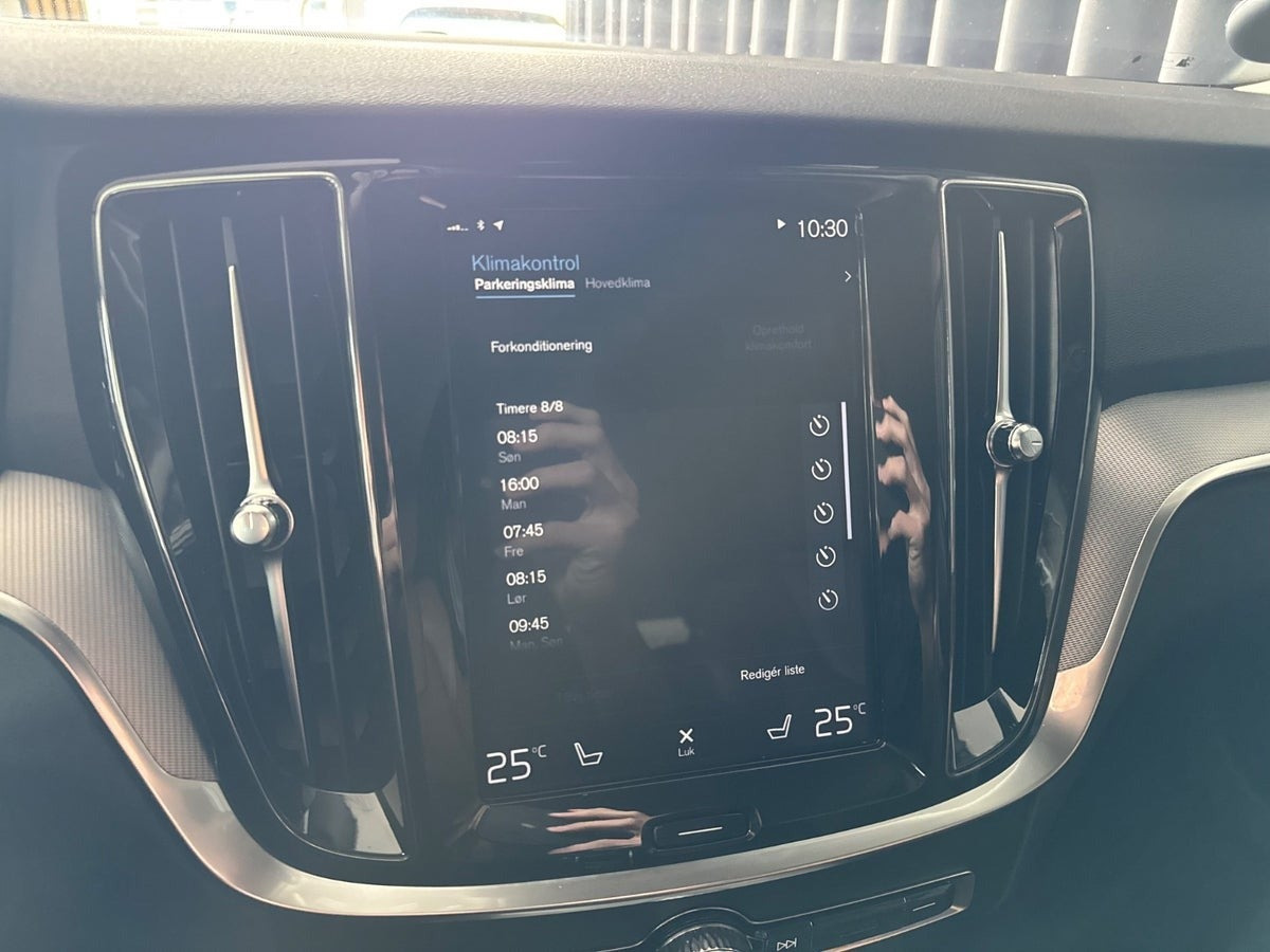 Sort Volvo V60 fra 2019