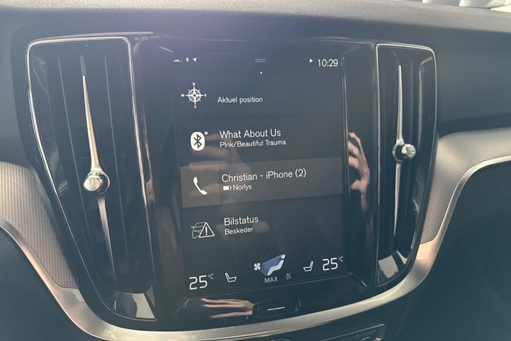 Sort Volvo V60 fra 2019