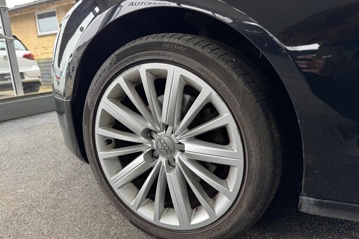 undefined Audi A5 fra 2011
