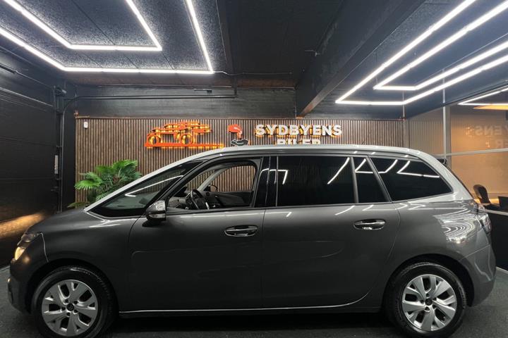 undefined Citroën Grand C4 SpaceTourer fra 2019