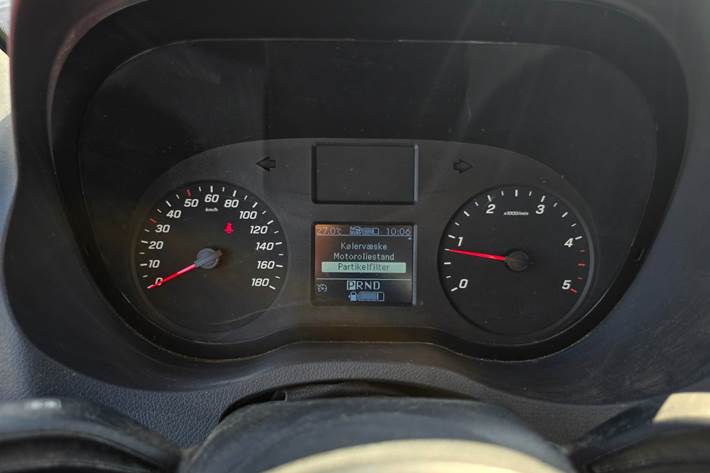 Hvid Mercedes Sprinter 316 fra 2020