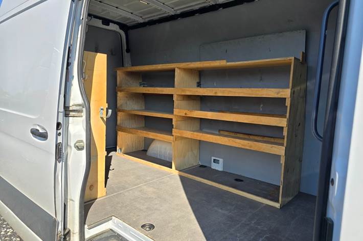 Hvid Mercedes Sprinter 316 fra 2020
