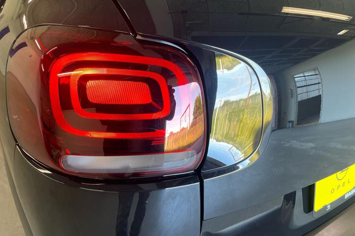 Sort Citroën C3 Aircross fra 2024