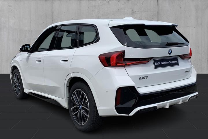undefined BMW iX1 fra 2024