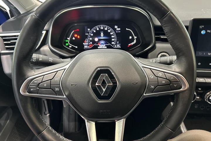 Blå Renault Clio V fra 2020