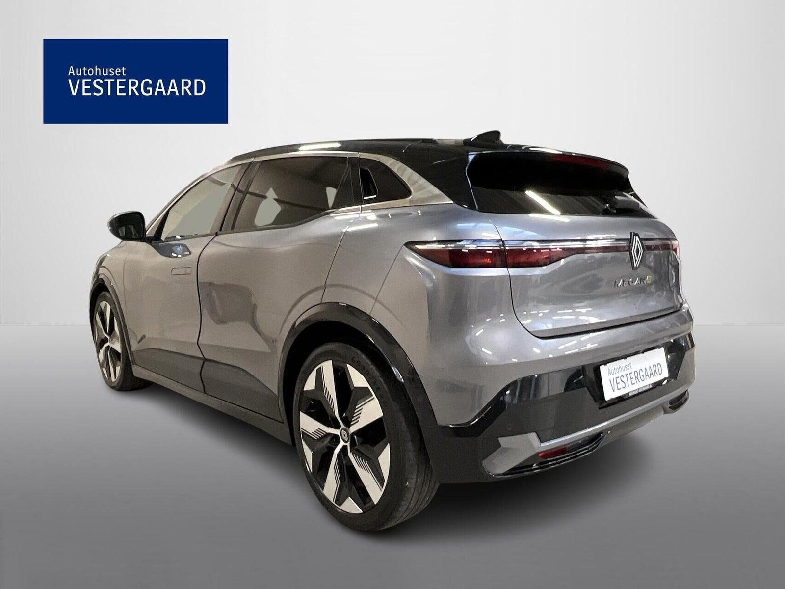 Grå Renault Megane E-Tech fra 2022