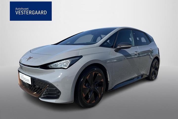 Grå Cupra Born fra 2024 set udefra
