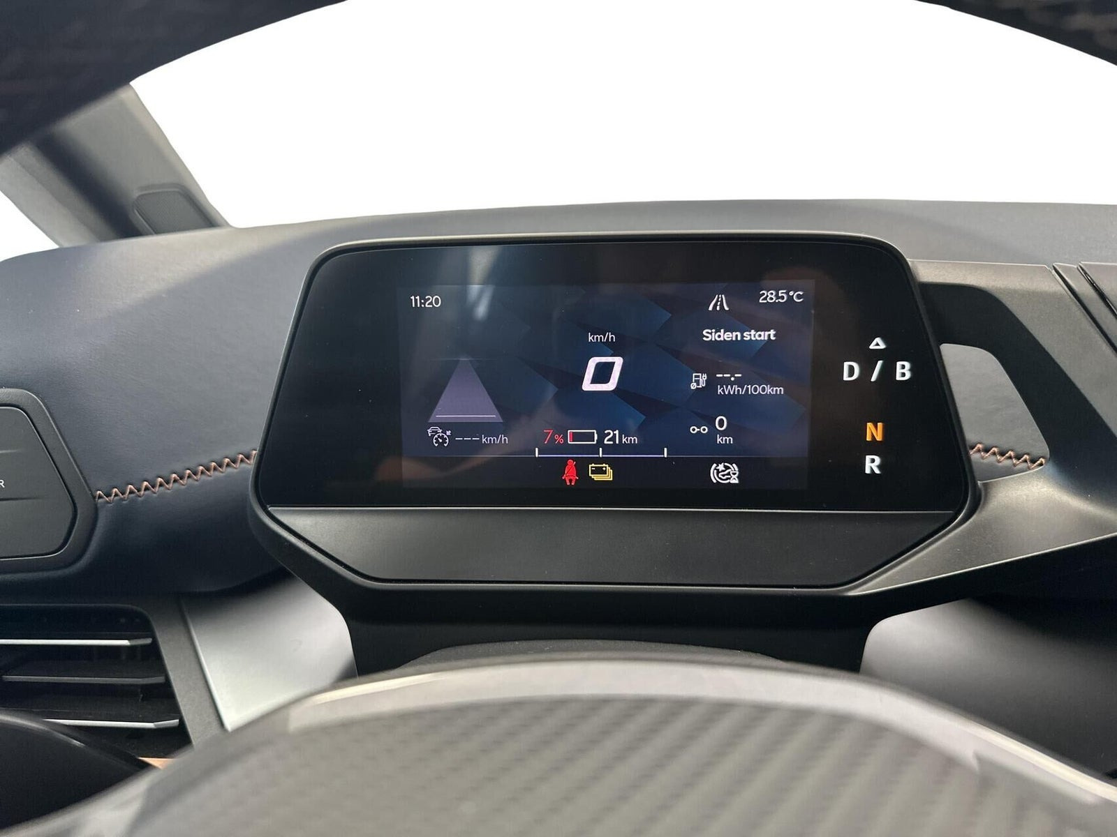 Grå Cupra Born fra 2024