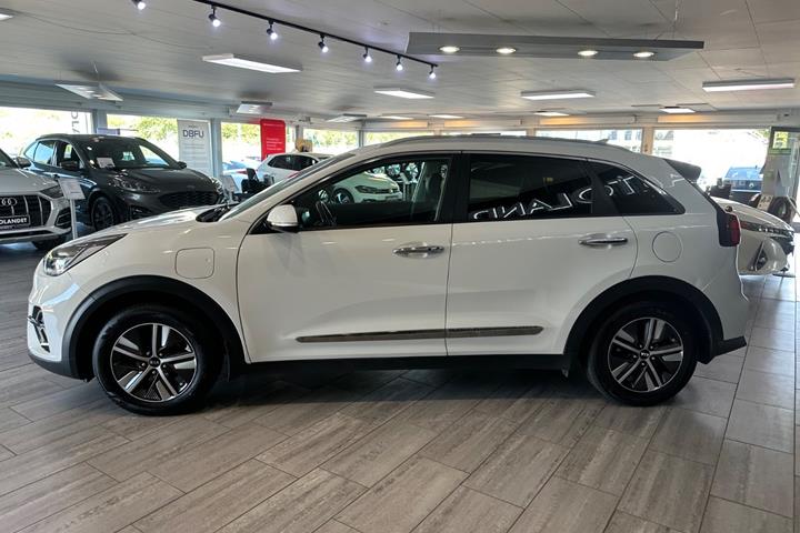 Hvid Kia Niro fra 2020