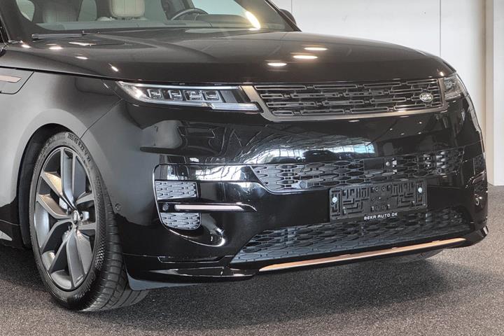 Sort Land Rover Range Rover sport fra 2025