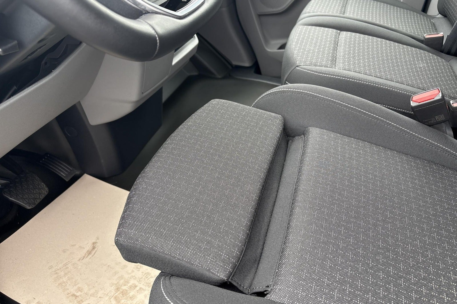 Blå Ford E-Transit Custom 320 L2 fra 2024