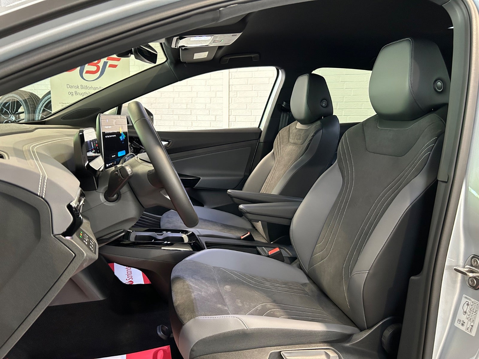 Sølv VW ID.4 fra 2025