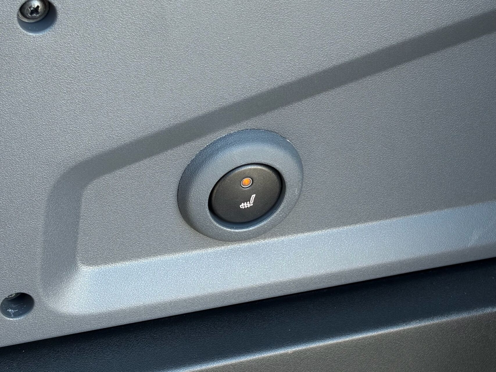 Grå Fiat Ducato fra 2026