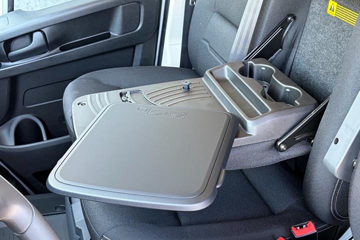 Grå Fiat Ducato fra 2026