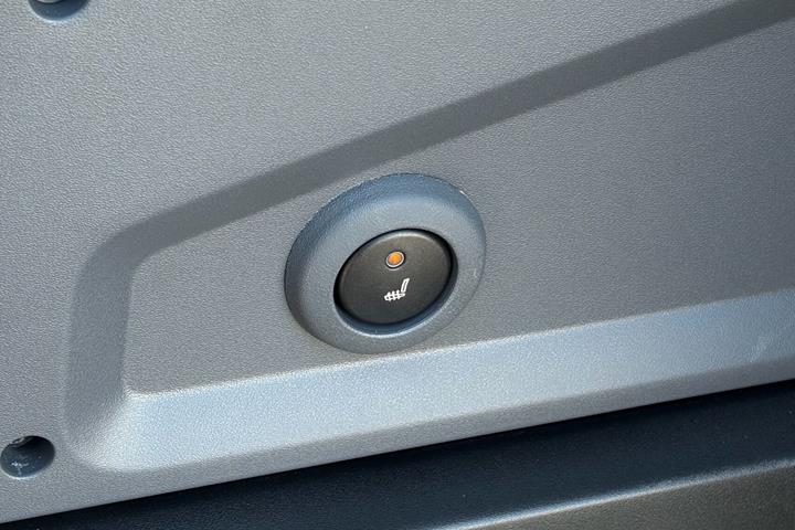 Grå Fiat Ducato fra 2026
