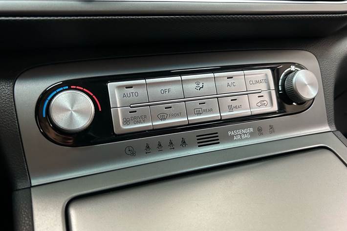 undefined Hyundai Kona fra 2023