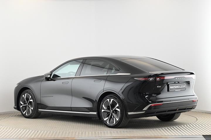 Sort Mazda 6e fra 2026