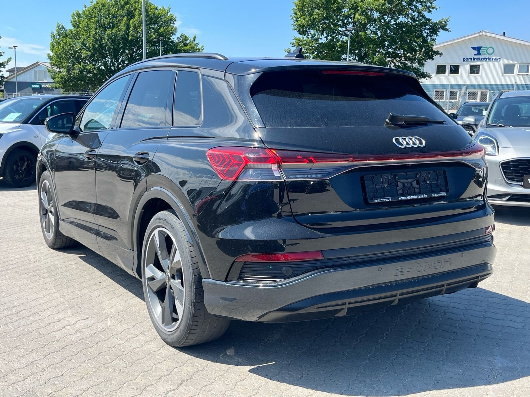 Sort Audi Q4 fra 2024