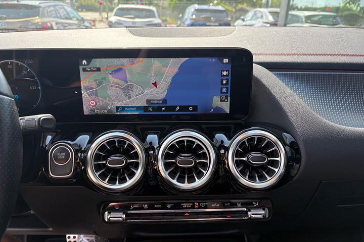 undefined Mercedes EQA 250 fra 2022