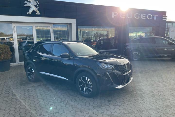 Sort Peugeot e-2008 fra 2023