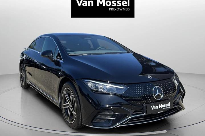 Sort Mercedes EQE 350+ fra 2025