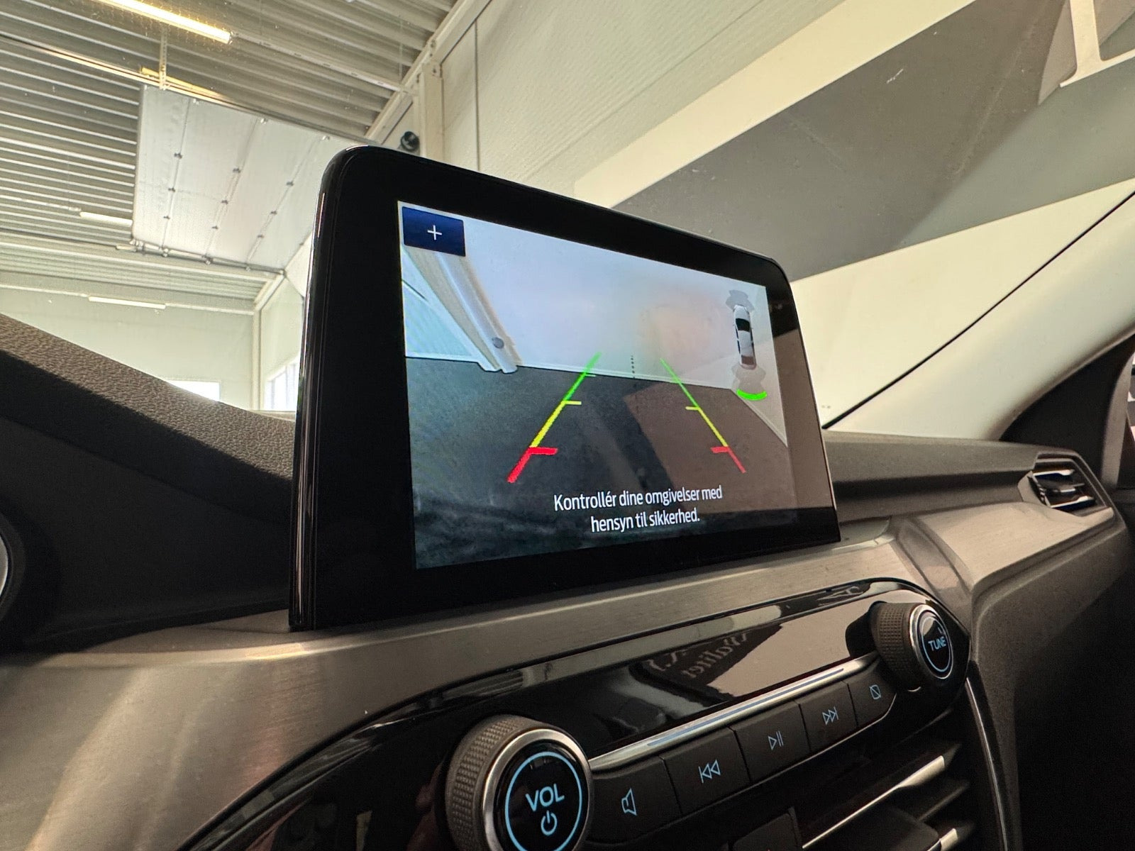 Sort Ford Kuga fra 2021