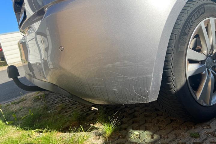 Sølv Peugeot 308 fra 2018