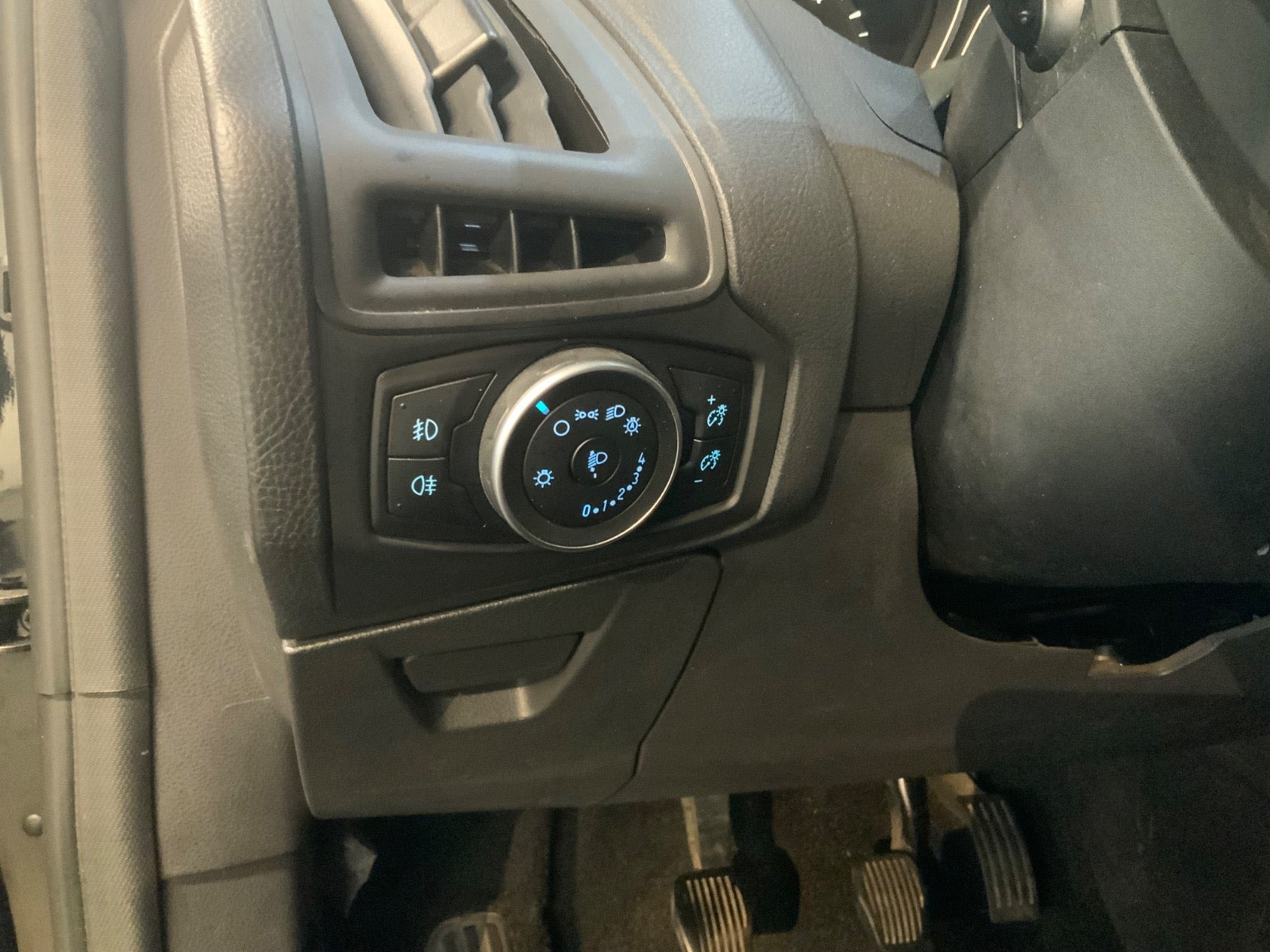 Sort Ford Focus fra 2016