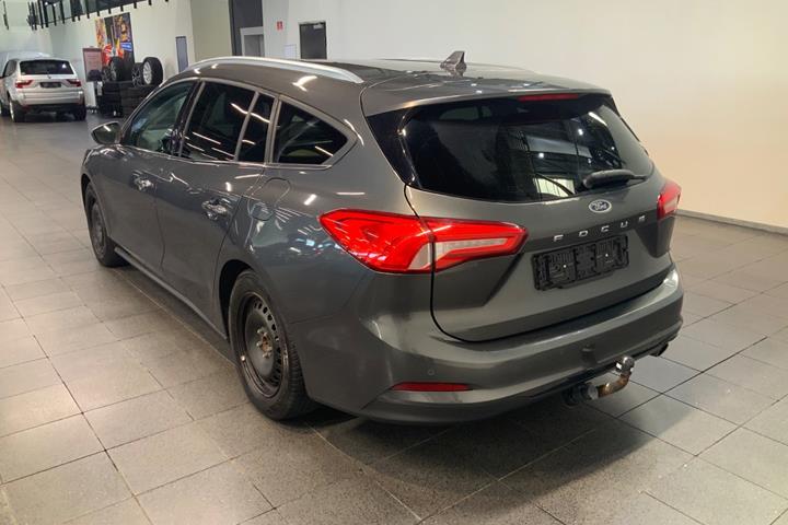 Grå Ford Focus fra 2019