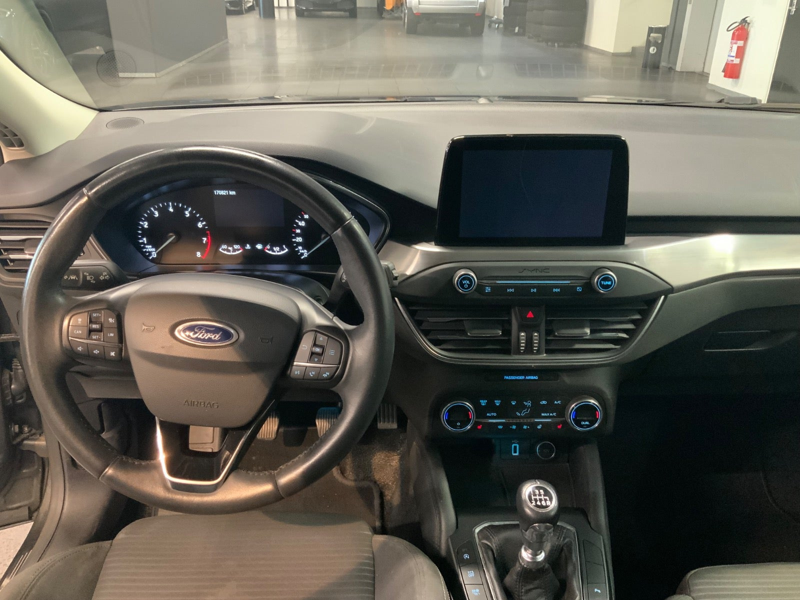 Grå Ford Focus fra 2019
