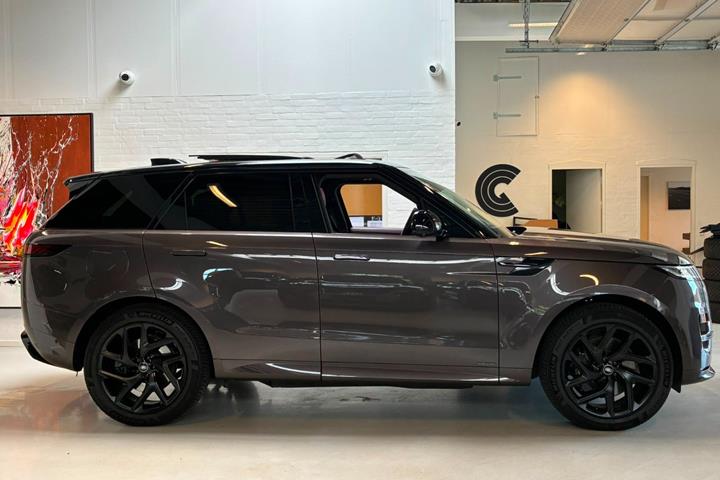 Brun Land Rover Range Rover sport fra 2022
