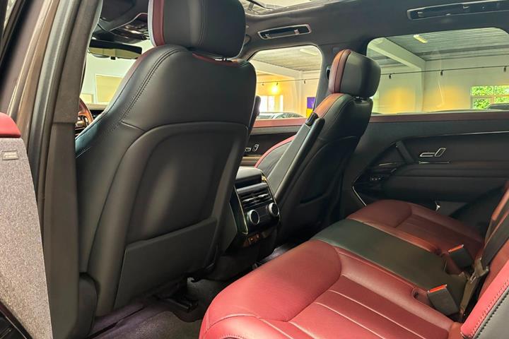 Brun Land Rover Range Rover sport fra 2022