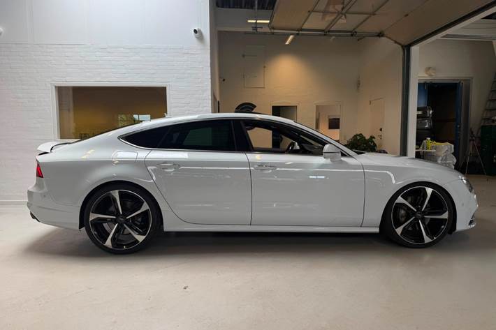 Hvid Audi A7 fra 2014