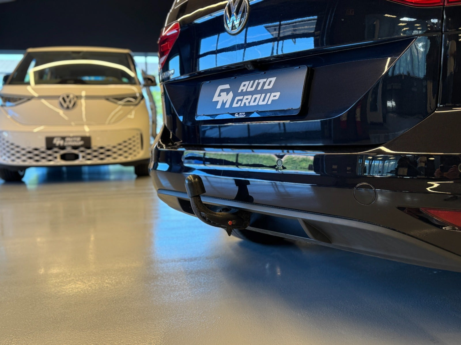 Sort VW Touran fra 2019