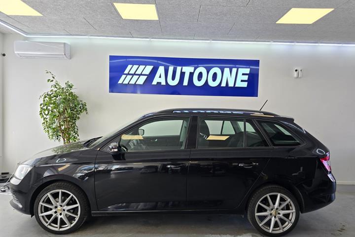 Sort Skoda Fabia fra 2018