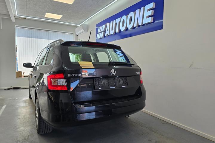 Sort Skoda Fabia fra 2018