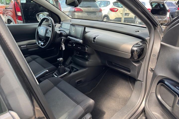 Grå Citroën C4 Cactus fra 2020